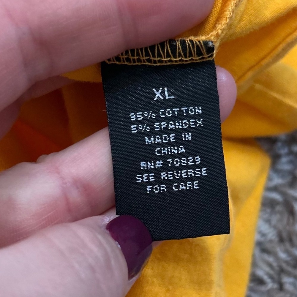 Womens XL Yellow Tank Top Sleeveless Casual Basic Shirt rue 21 - Picture 3 of 7